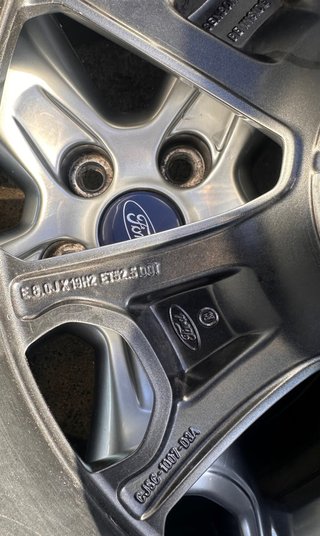 Llantas Ford Kuga 19 pulgadas