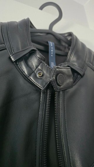 Chaqueta efecto piel