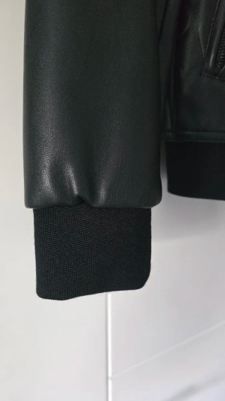 Chaqueta efecto piel