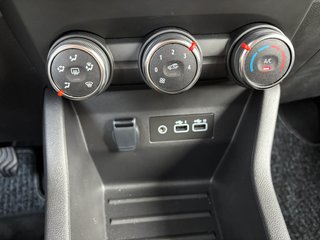 Clio - DESDE 300€/MES ¡SIN PAGAR ENTRADA!