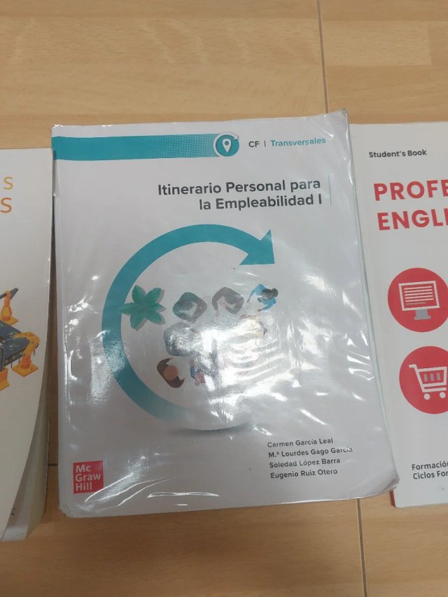 Libros de electricidad,IPE y english hub 1
