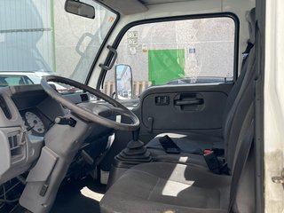 Nissan Cabstar 2004