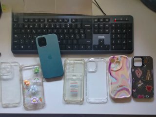 Lote 7 fundas iPhone 12 Pro
