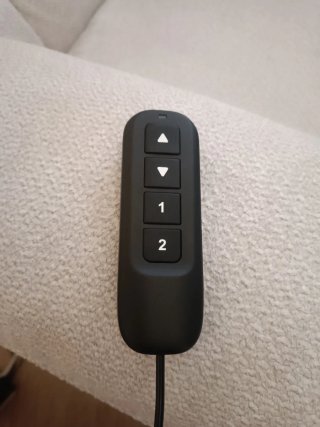 Sillón reclinable eléctrico con mando a distancia