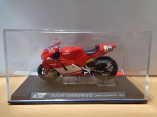 Ducati Desmosedici Loris Capirossi 2004 1/24
