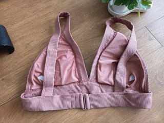 Parte de arriba de bikini Oysho talla L