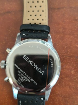 Reloj Sekonda Cronógrafo Negro y Amarillo