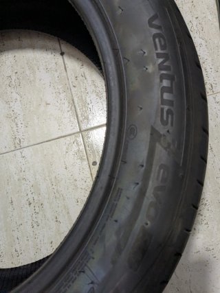 Rueda Hankook Ventus SUV 235/50R19 99V.