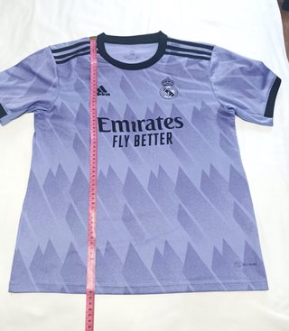 Camiseta Real Madrid Lila 2022/23 – Talla XS