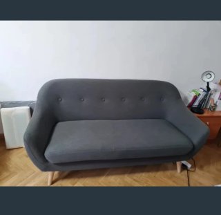 Sofá gris de 3 plazas