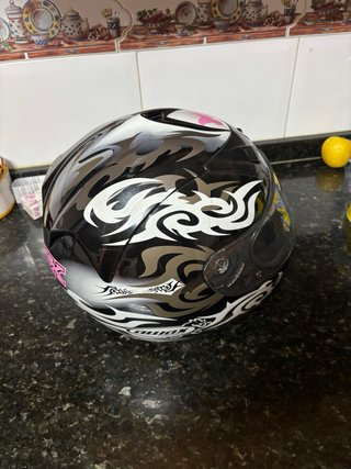 Casco de Moto Integral Negro y Blanco