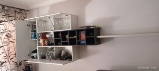 Mueble de salón modular blanco y negro