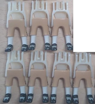 Playmobil 7 piernas beige tercios