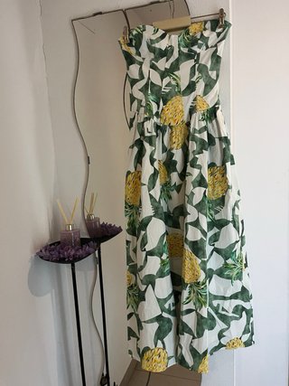Vestido Corsetero estampado frutas T/XL.  Zara