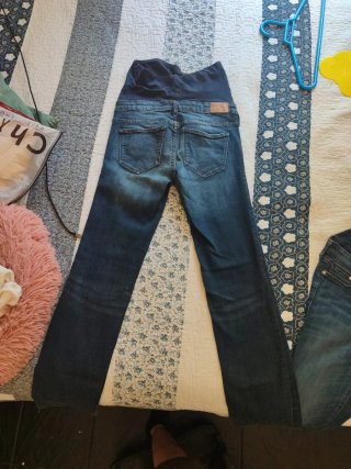 Pantalón vaquero premamá recto tiro alto