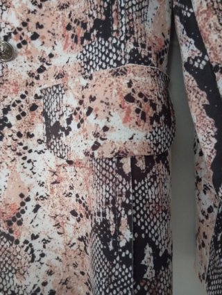 Chaqueta animal print cuello Mao doble botón T40