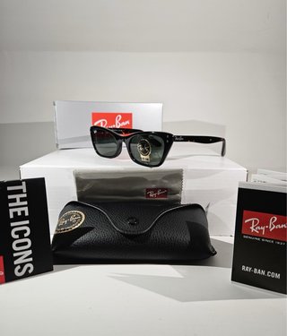 Occhiali Ray Ban Lady Burbank Neri