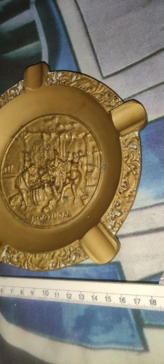 Cenicero de Bronce Portugal