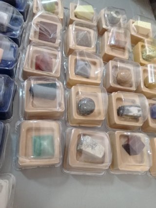 Collezione di Pietre Minerali Scolpito