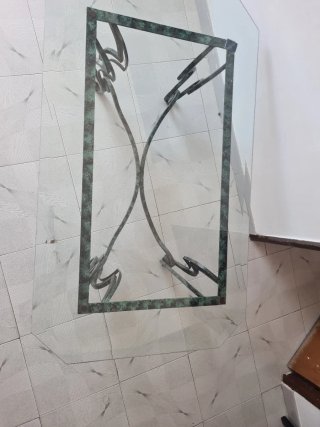Mesa de centro cristal y hierro