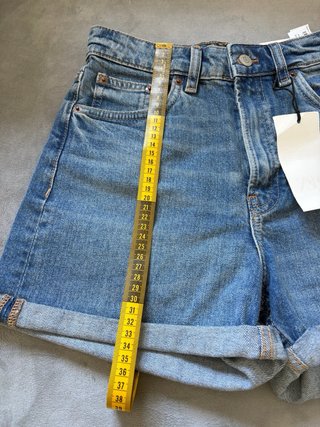 Shorts vaqueros Zara