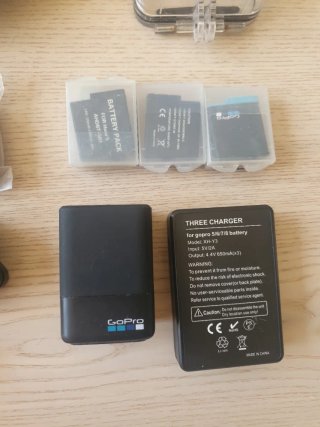 Kit Acquatico GoPro Hero 5/6/7 + 3 Batterie