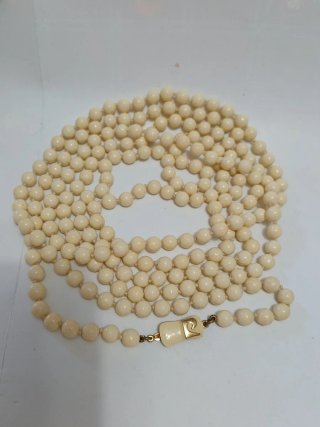 Collana lunga vintage perle beige oro