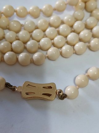 Collana lunga vintage perle beige oro