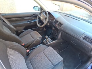 Volkswagen Golf 2002