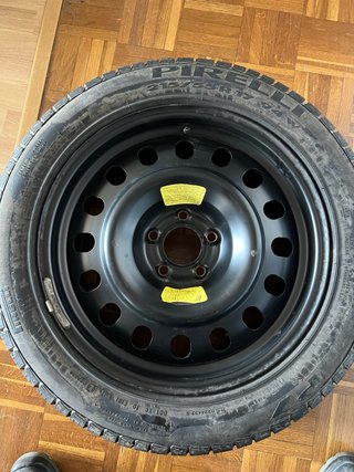Neumáticos Pirelli 215/55 R17 94W
