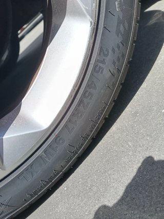 2 Llantas Opel 17 pulgadas 5x110 con neumáticos