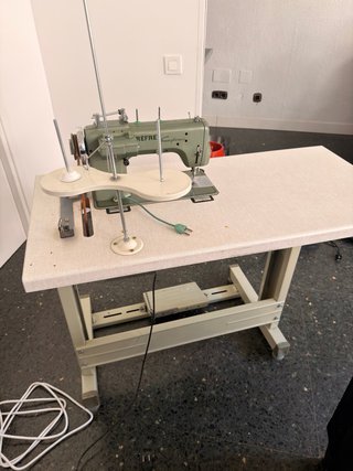 Máquina de coser Refrey semi industrial