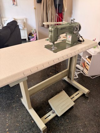 Máquina de coser Refrey semi industrial
