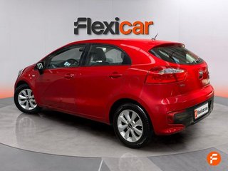 Kia Rio 1.2 CVVT 62kW (84CV) Concept