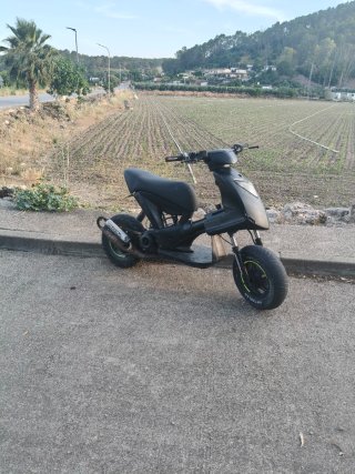 Moto Scooter Blanca