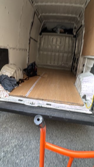 Portes y mudanzas