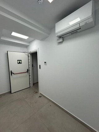 Local comercial en alquiler en Castellana en Madrid - Imagen 34