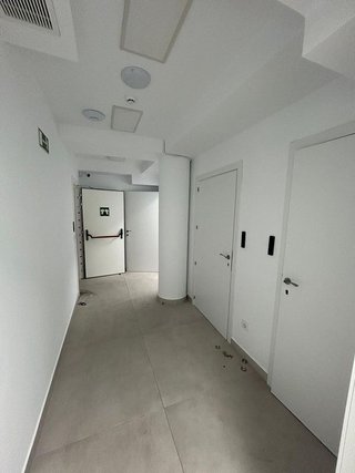 Local comercial en alquiler en Castellana en Madrid - Imagen 35