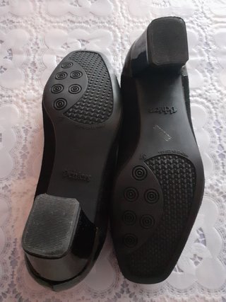 Zapato corte salon D'Chicas tacon grueso