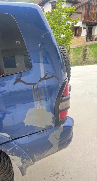 Mitsubishi Montero 2003