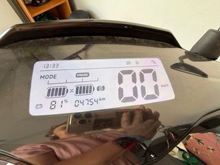Moto Eléctrica NIU Scooter Negra 2023
