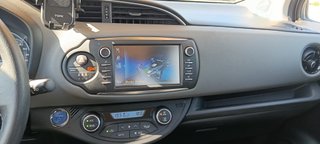 Toyota Yaris hybrid automatico  2019