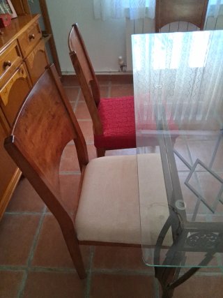 Solo mesa las 6 sillas aparte