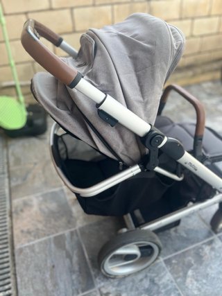 Passeggino Mutsy con accessori. Seggiolino e ovetto.