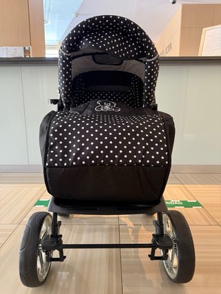 Carro Bebé Sportive Lunares con complementos