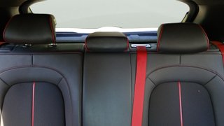 Hyundai Kona 1.6 GDI HEV Tecno Red DT 104 kW (141 CV)
