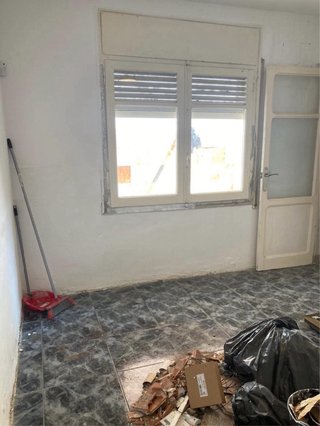 CAN ORIACH LOCAL 160m PARA CAMBIO DE USO + PARKING