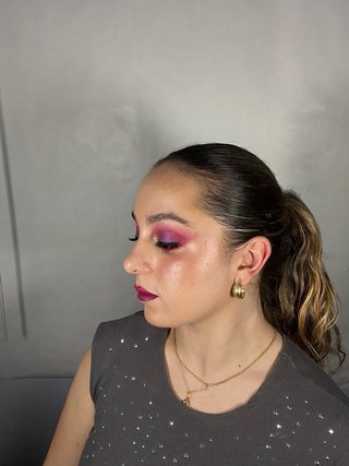 Maquilladora profesional a domicilio Valencia