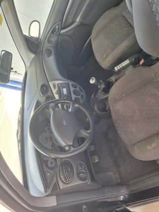 Ford Focus 2001