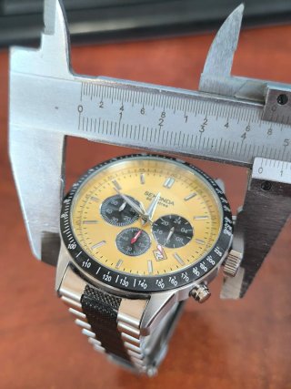 Reloj Sekonda Cronógrafo Esfera Amarilla